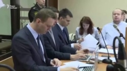 Как проходит суд по иску Усманова к Навальному