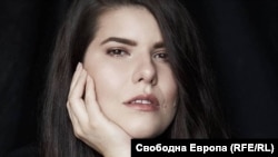 Мила Михова