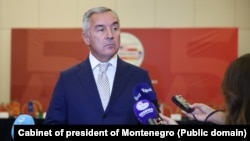 Predsjednik Crne Gore Milo Đukanović optužio dio političkih protivnika da djeluju u interesu drugih država.