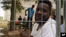 Ez a kameruni férfi átjutott Belaruszból Litvániába, ahol őrizetbe vették 2021. július 16-án