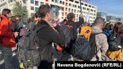 Studenti u protestnoj šetnji sa rančevima na leđima, Beograd, 30. januar 2025.