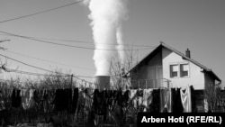 Një shtëpi në afërsi të termocentraleve në Obiliq. Fotografi ilustruese nga arkivi. 
