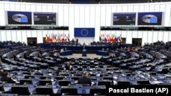Ședința Parlamentului European din 11 martie la care s-a luat decizia finală de acordare a ajutorului de 1,9 miliarde de euro Republicii Moldova.
