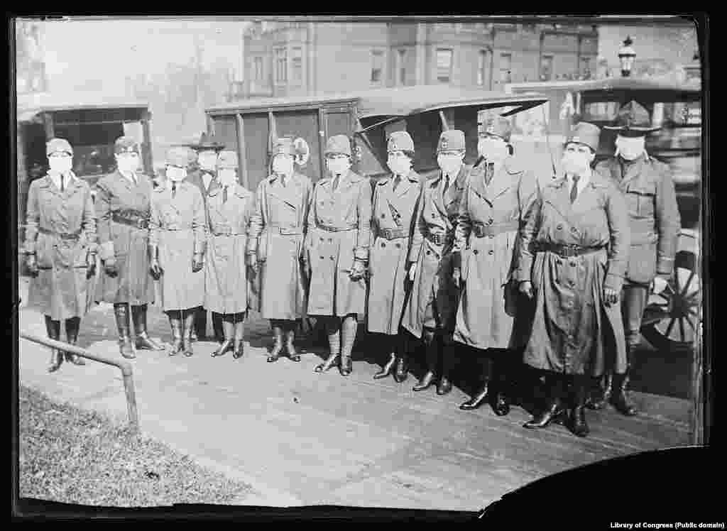 Članovi Crvenog krsta na dužnosti u pet ambulanti tokom pandemije Španske gripe, 10. oktobar 1918. Stotinu dvije godine kasnije, 21.marta 2020. osoblje Crvenog krsta dezinfikuje selo u Indoneziji u cilju spriječavanja korona virusa.&nbsp; &nbsp; 