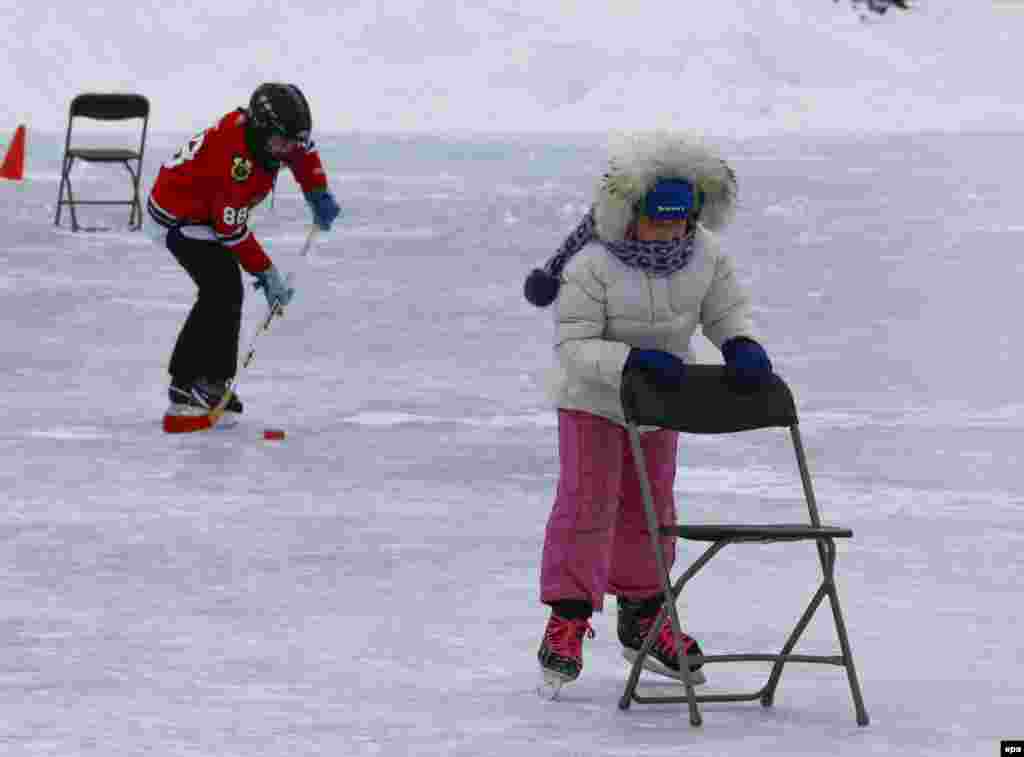 США, Иллинойс. Такой погоде больше всего рады дети.
