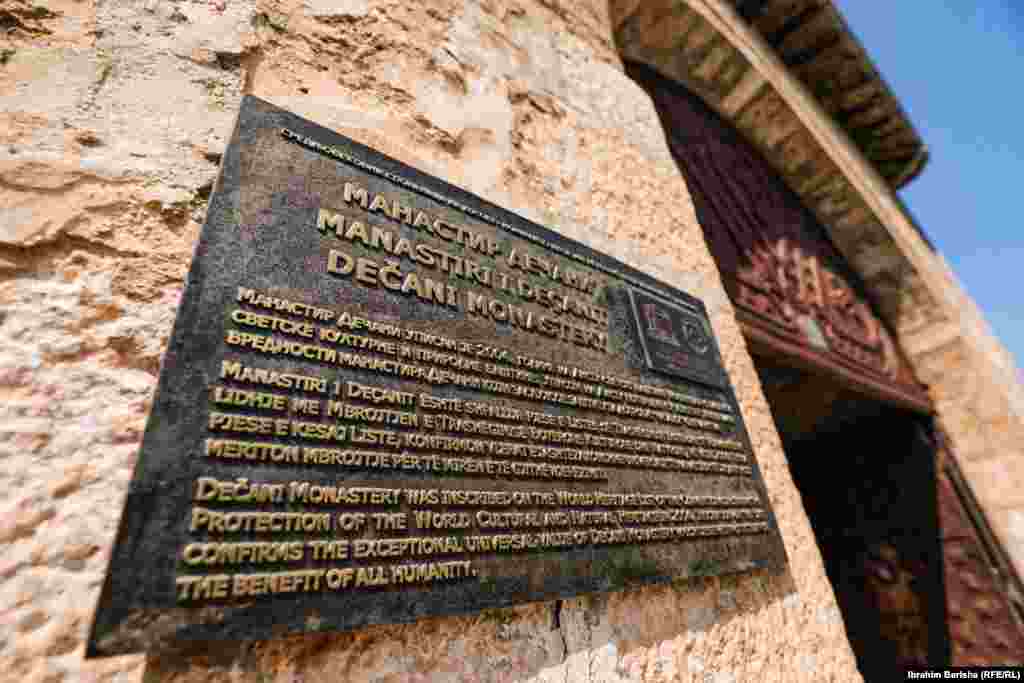 Zapisi govore da je sagrađena u prvoj polovini 14. veka.