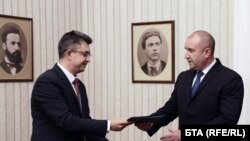 Кандидатът за премиер на "Има такъв народ" Пламен Николов представи структура и състав за кабинет на президента Румен Радев