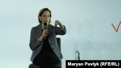 Лауреат Пулитцеровской премии Энн Эпплбаум, писательница, журналистка во Львове на Медиафоруме, 17 мая 2025 года