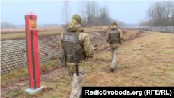 უკრაინის მესაზღვრეები უკრაინა-ბელარუსის საზღვარზე. 12 ნოემბერი.