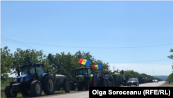 Fermierii moldoveni au ieșit, pe 21 iunie, la proteste cu tehnică agricolă în mai multe localități ale țării, organizate de Asociația „Forța Fermierilor”