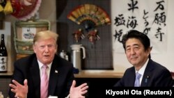 Трамп и Синдзо Абэ