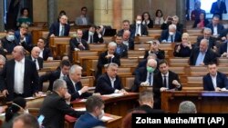 Mađarski parlament u kojem je 130 zastupnika podržalo prijedlog o smanjenju ovlašćenja Evropskog parlamenta (arhivska fotografija)