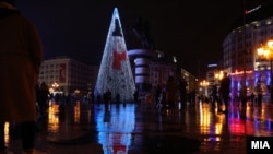 Плоштадот „Македонија“ во Скопје, декември 2020