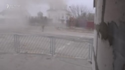 Civili uciși de bombardamentele rusești la Irpin, oraș din apropierea capitalei Kiev