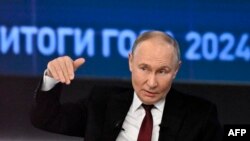 Ruski predsednik Vladimir Putin tokom redovne konferencije na za novinare na kraju godine, 19. decembar 2024.