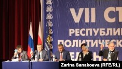 Тайным голосованием «единоосы» утвердили и партийный список, и кандидатов-одномандатников