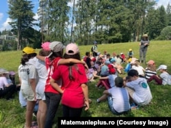 Tabără organizată de platforma educațională.