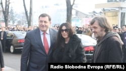 Milorad Dodik sa Monikom Beluči i Emirom Kusturicom, Banjaluka, januar 2013.