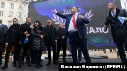 Война, протести, ежедневни тревоги. Как фотографите на Свободна Европа видяха 2024.