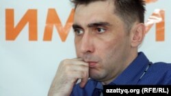 Правозащитник Вадим Курамшин. Алматы, 31 августа 2012 года.