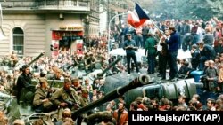 Прага 21 августа 1968. Фото Libor Hajsky/CTK (AP)