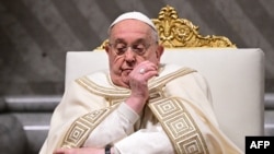 Papa Franjo u bazilici Svetog Petra u Vatikanu, 1. februara 2025.