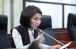 Эльвира Сурабалдиева.