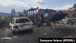 Изгорели автомобилни шасита и земеделска техника в село Рани луг, 28 юли 2025 г.