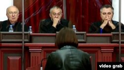 სააპელაციო სასამართლოს მოსამართლეები, რომლებმაც არჩევნების საქმეზე გადაწყვეტილება მიიღეს.