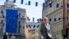 Zastave Evropske unije na jednoj od glavnih ulica u Sarajevu, 21. mart 2024.