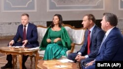 Gazetarë rusë të cilët çojnë përpara pretendimet e rreme të Kremlinit për luftën në Ukrainë.