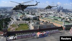 Заради пандемията от коронавирус парадът за Деня на победата, който се провежда на 9 май беше отложен за 24 юни