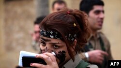 Iranian Kurdish fighters from the Kurdistan Democratic Party of Iran (file photo).