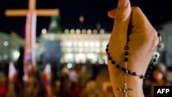 Negiranje sekularne države široko je uzelo maha