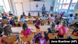 Școlile s-au reluat în mod normal în alte state europene