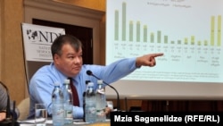 ლუის ნავარო