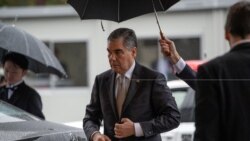 претседателот на Туркменистан Гурбангули Бердимухамедов,