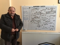 Dragi Jovanović: Narodna nošnja ne može biti fašističko obilježje. Samo bolesnom čovjeku šubara može biti fašističko obilježje, kao što im i fes može biti fašistički