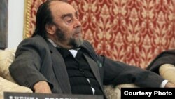 Режисерот Љубиша Георгиевски.