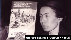 Активистка Крымскотатарского национального движения Айше Сейтмуратова, середина 1980-х годов