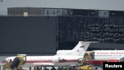 რუსეთის და აშშ-ის თვითმფრინავები რომელთა მეშვეობით ვენის აეროპორტში „ჯაშუშების გაცვლის“ ოპერაცია ჩაატარეს