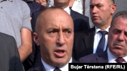 Ramush Haradinaj pas dorëheqjes nga posti i kryeministrit.