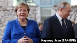 Angela Merkel vrea ca Rusia să elucideze otrăvirea liderului de opoziție Aleksei Navalnîi