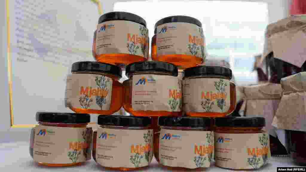 Na sajmu je moguće kupiti i domaći med.