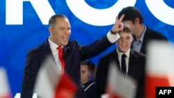 Karol Nawrocki, în vârstă de 42 de ani, a promis în campania electorală că polonezii vor avea prioritate în favoarea minorităților în ceea ce privește suportul social acordat de stat.