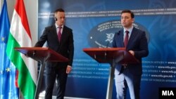 Унгарскиот министер за надворешни работи Петер Сијарто и шефот на македонската дипломатија Бујар Османи