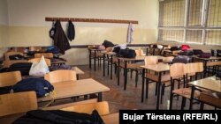 Prazne učionice, Kosovo