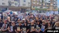 Sa protesta u Kočanima, 19. aprila 2025.