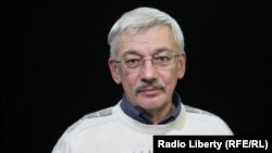 ორლოვს ასამართლებენ ანტისაომარი სტატიისთვის „მათ ფაშიზმი სურდათ. მათ ის მიიღეს“.