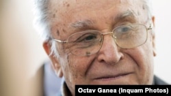 Йон Илиеску